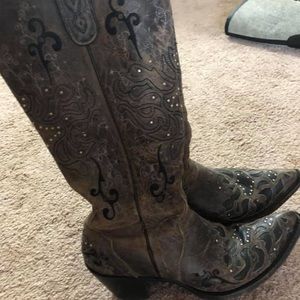Women’s cowboy western boot